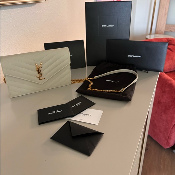 YSL Envelope Chain Wallet - Picture 4 of 9